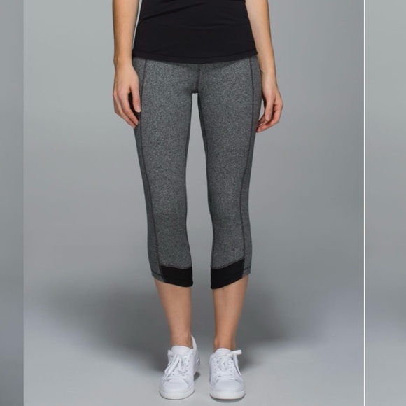 Lululemon Motivate Crop Heathered Speckled Black 6 - Picture 1 of 10